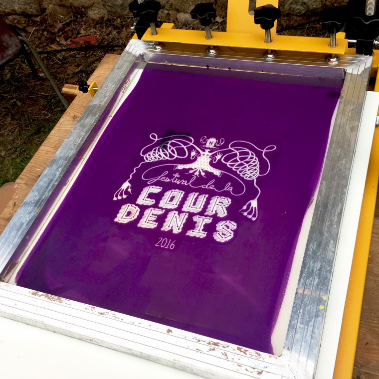 Photo of the 2016 Festival de la Cour Denis poster design burned into a screen-printing screen